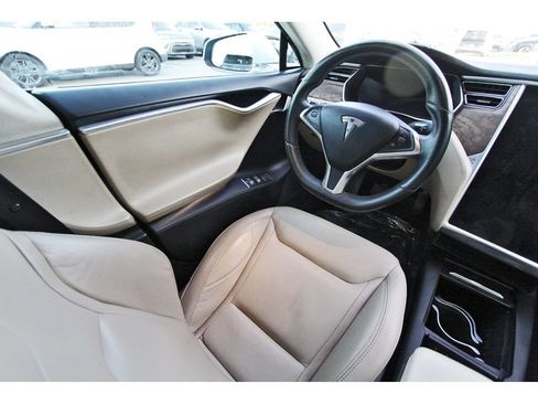 Used 2016 Tesla Model S 75D AWD/4WD image 9