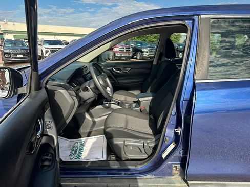Used 2018 Nissan Rogue S AWD/4WD image 10
