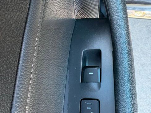 Used 2016 Hyundai Sonata Limited w/ Option Group 04 image 31