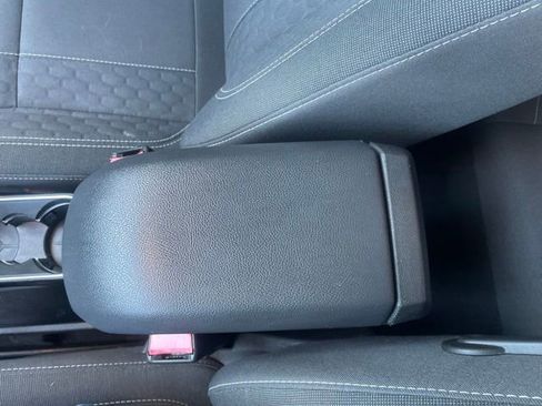 Used 2018 Ford Fiesta ST FWD image 30