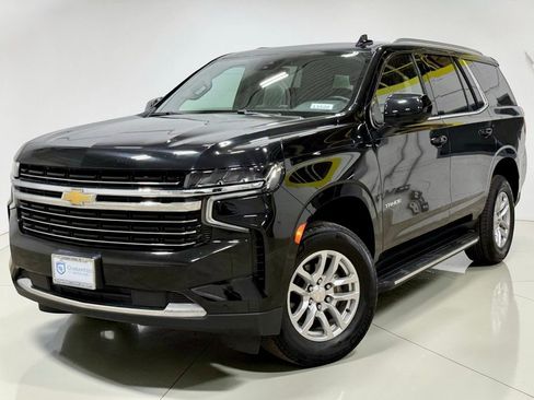Used 2024 Chevrolet Tahoe LT image 2