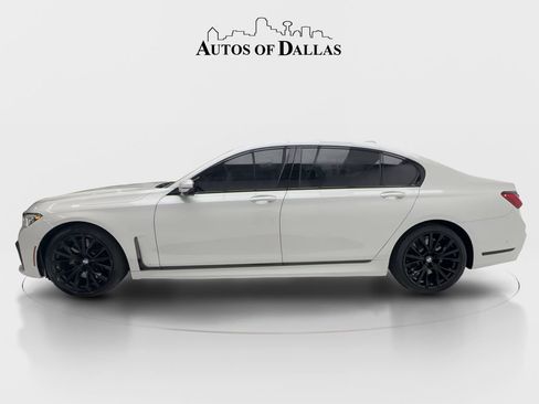 Used 2022 BMW 750i xDrive w/ Executive Package AWD/4WD image 6