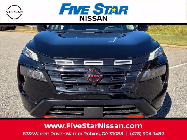 Used 2026 Nissan Rogue SV AWD/4WD image 2