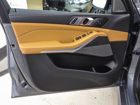 New 2026 BMW X5 xDrive40i w/ M Sport Package image 9