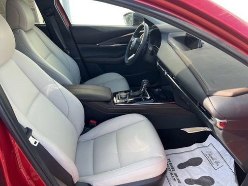 Certified 2025 MAZDA CX-30 2.5 Turbo w/ Premium Plus Pkg image 33
