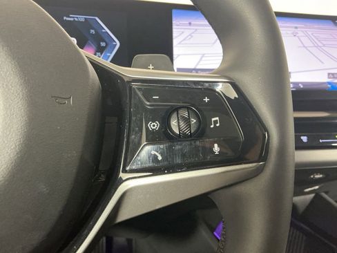 Certified 2024 BMW 530i xDrive w/ M Sport Package image 17