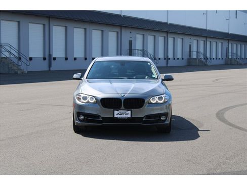 Used 2015 BMW 535i xDrive Sedan AWD/4WD image 2