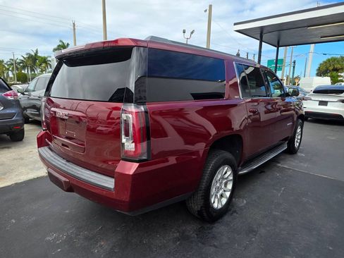 Used 2016 GMC Yukon XL SLT image 8