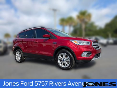Certified 2019 Ford Escape SEL AWD/4WD image 2
