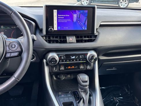 Used 2025 Toyota RAV4 XLE w/ Weather Package image 39