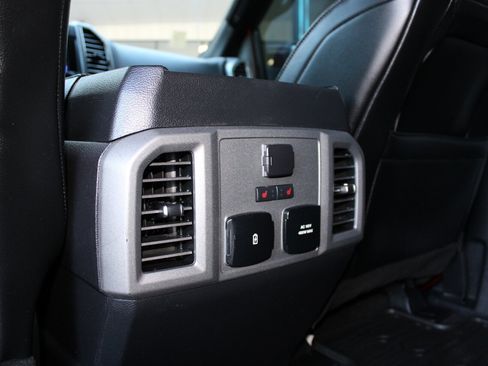 Used 2019 Ford F150 Raptor w/ Equipment Group 802A Luxury AWD/4WD image 21