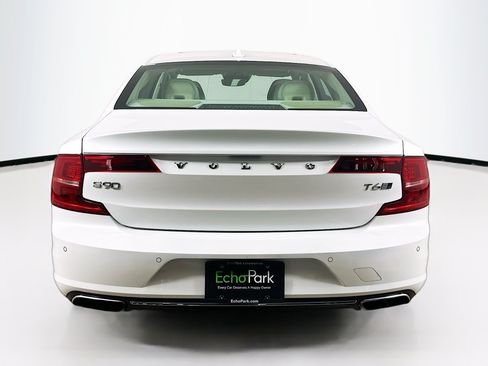 Used 2018 Volvo S90 T6 Inscription w/ Convenience Package AWD/4WD image 7