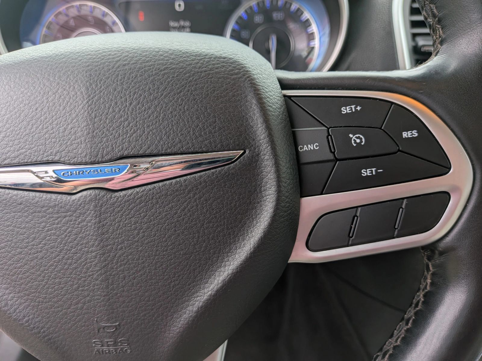 Used 2019 Chrysler 300 Limited RWD image 41