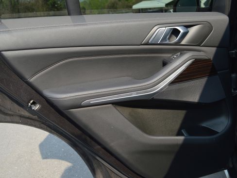 Used 2020 BMW X5 xDrive40i w/ Convenience Package image 27