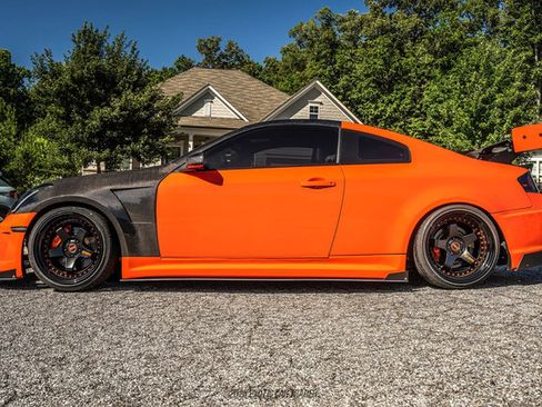 Used 2004 INFINITI G35 Coupe w/ Premium Pkg RWD image 3