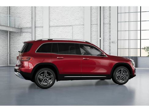 New 2026 Mercedes-Benz GLB 250 image 17