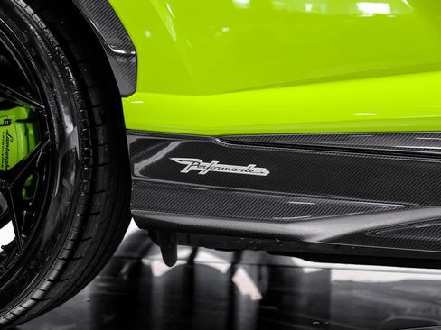 Used 2023 Lamborghini Urus Performante AWD/4WD image 64