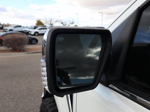 Used 2021 Ford F150 Lariat w/ Equipment Group 502A High image 18