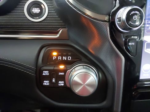 Used 2019 RAM 1500 Limited image 22