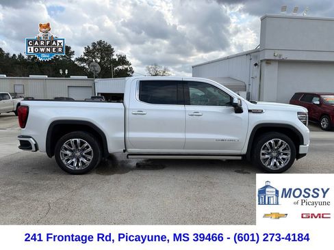 Used 2022 GMC Sierra 1500 Denali w/ Denali Reserve Package image 8