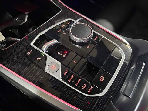 New 2026 BMW X5 xDrive40i w/ M Sport Package image 21