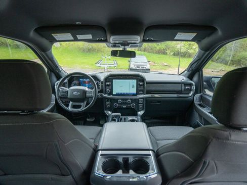 Used 2022 Ford F150 XLT w/ Equipment Group 302A High AWD/4WD image 14