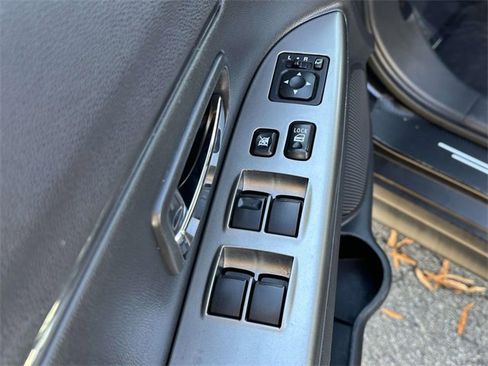 Used 2020 Mitsubishi Outlander Sport SE image 21