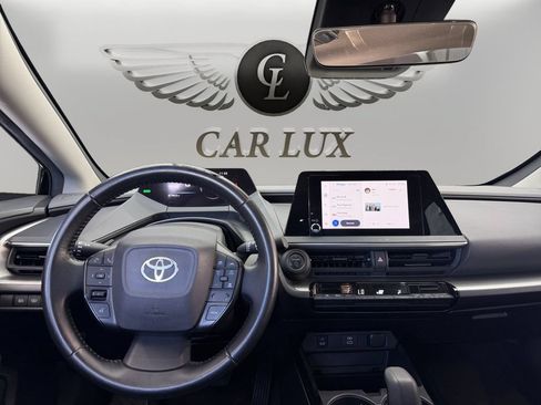 Used 2024 Toyota Prius LE FWD image 10