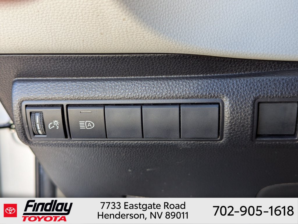 Certified 2020 Toyota Corolla SE FWD image 16