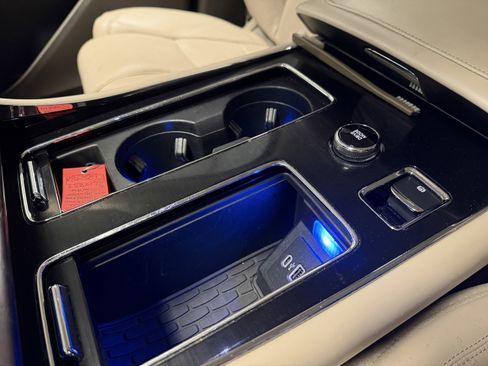 Used 2021 Lincoln Aviator Reserve w/ Equipment Group 202A image 13