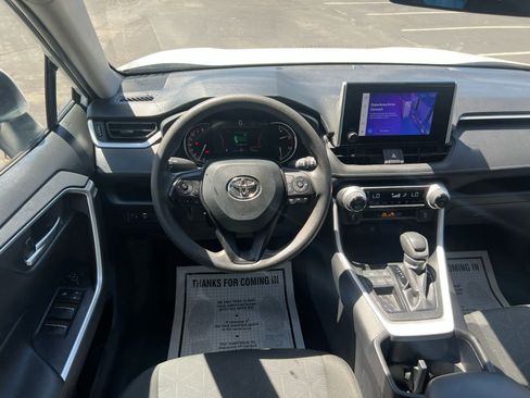 Used 2025 Toyota RAV4 XLE FWD image 2