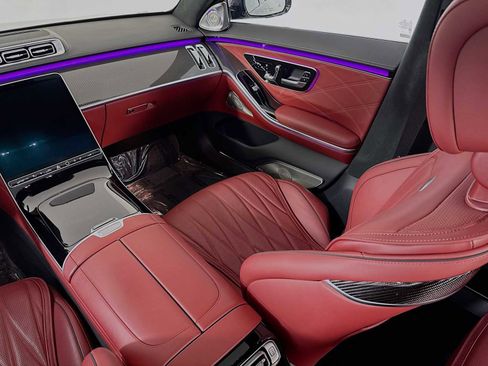 Used 2025 Mercedes-Benz S 63 AMG S image 25