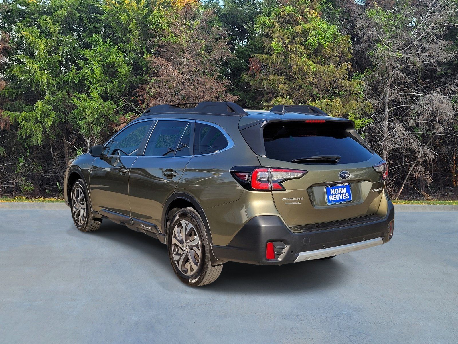 Certified 2022 Subaru Outback Limited w/ Popular Package #2 AWD/4WD image 21