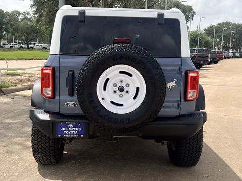 Used 2025 Ford Bronco Heritage Edition AWD/4WD image 8