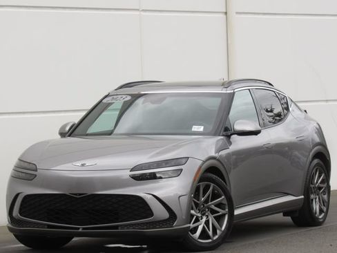 Used 2023 Genesis GV60 Advanced AWD/4WD image 1