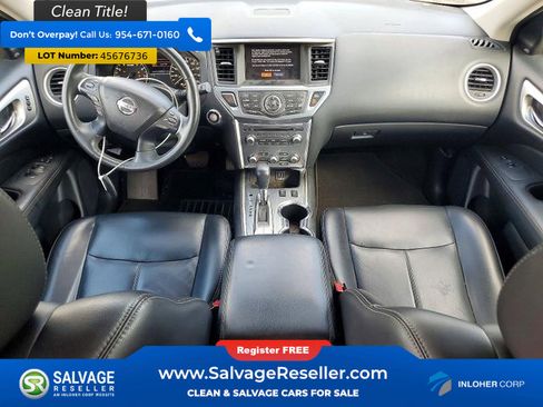 Used 2018 Nissan Pathfinder SL image 11