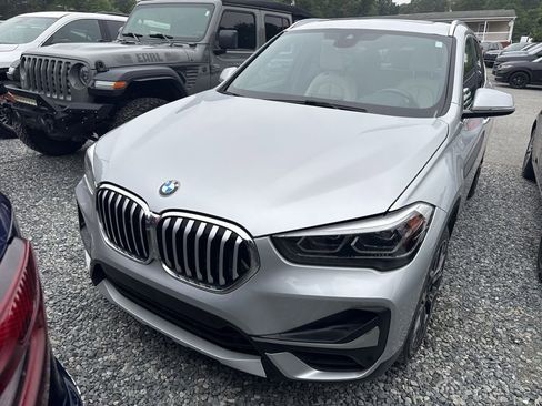 Used 2021 BMW X1 sDrive28i w/ Convenience Package FWD image 1