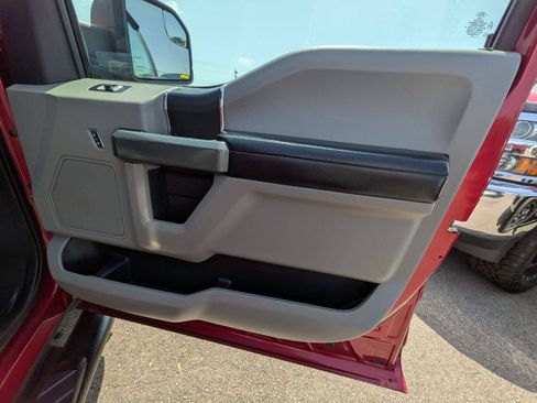 Used 2016 Ford F150 XLT w/ Trailer Tow Package RWD image 21