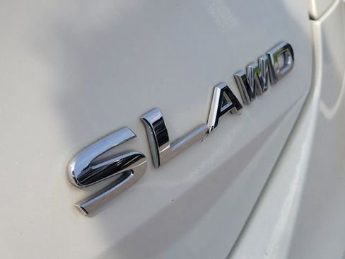 Used 2015 Nissan Rogue SL AWD/4WD image 39