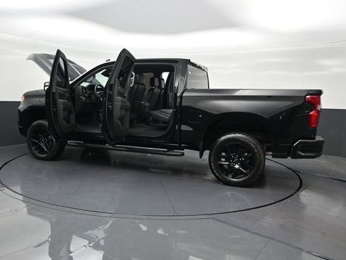 Used 2025 Chevrolet Silverado 1500 LT Trail Boss AWD/4WD image 36