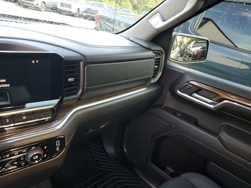 Used 2023 Chevrolet Silverado 1500 LT RWD image 26