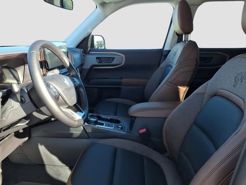 New 2025 Ford Bronco Sport Outer Banks w/ Outer Banks Tech Package+ AWD/4WD image 5