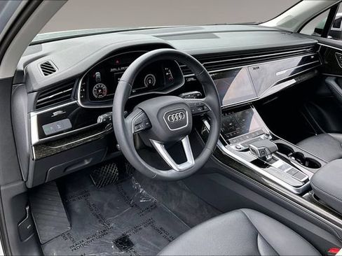 Used 2023 Audi Q7 3.0T Premium Plus AWD/4WD image 16