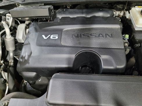 Used 2019 Nissan Pathfinder SL AWD/4WD image 30