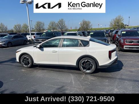 Certified 2025 Kia K4 EX FWD image 8