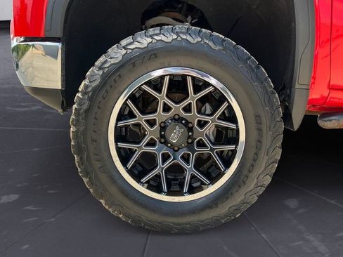 Used 2019 GMC Sierra 1500 SLE w/ Fleet Comfort Package AWD/4WD image 14