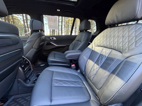 Certified 2025 BMW X7 M60i image 14