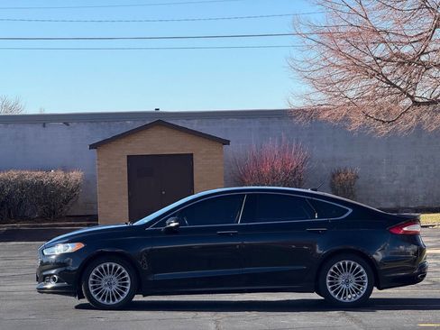 Used 2016 Ford Fusion Titanium image 4