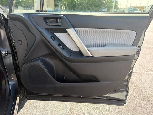 Used 2018 Subaru Forester 2.5i Premium AWD/4WD image 26