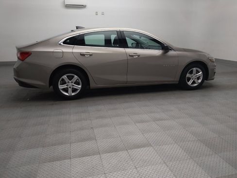 Used 2022 Chevrolet Malibu LS w/ LPO, Convenience Package 1 image 10